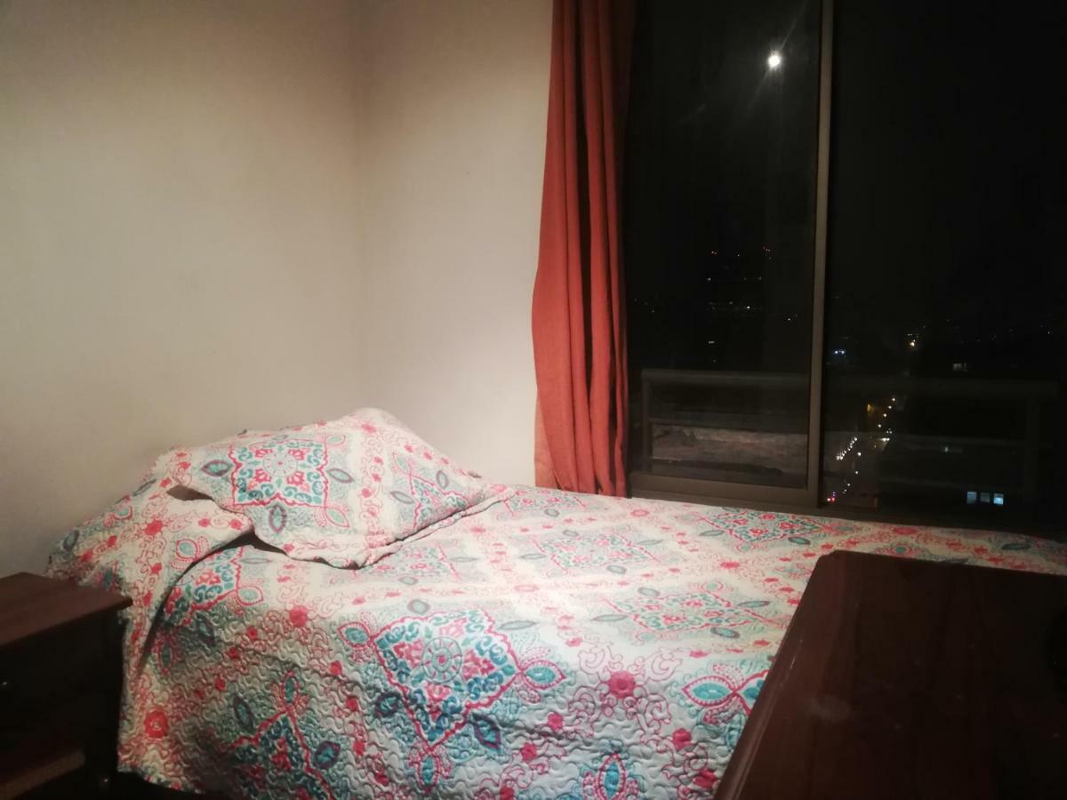 Una Habitacion Privada Con Bano Privado En Centro Historico Santiago de Chile Exteriér fotografie