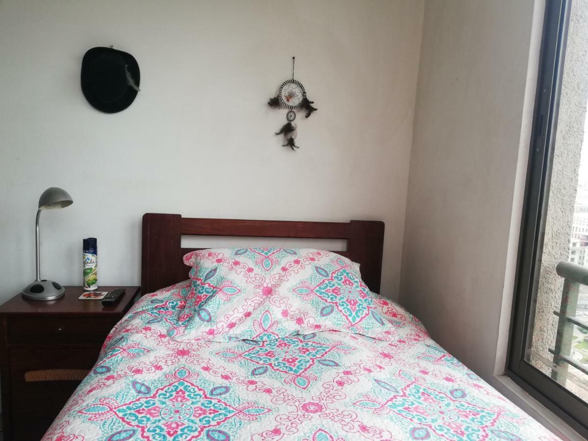 Una Habitacion Privada Con Bano Privado En Centro Historico Santiago de Chile Exteriér fotografie