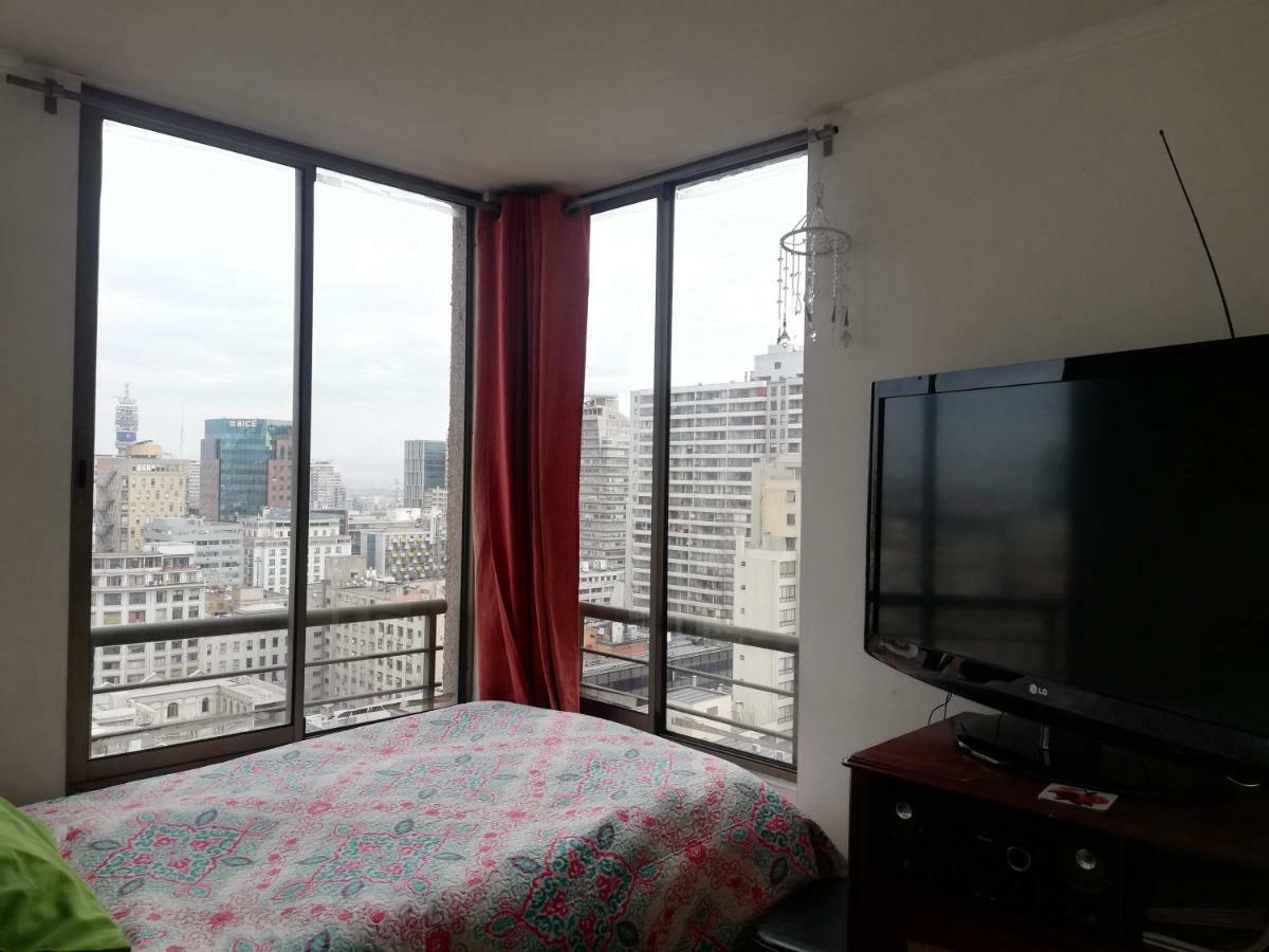 Una Habitacion Privada Con Bano Privado En Centro Historico Santiago de Chile Exteriér fotografie